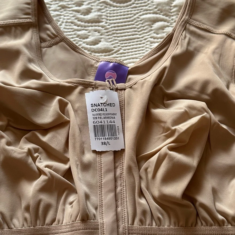 Women's Beige Full Body Shapewear - Picture 4 of 9
